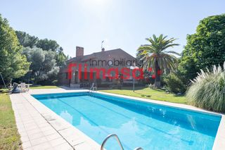 Chalet  Calle olmo. ¡en flimasa no cobramos al comprador!