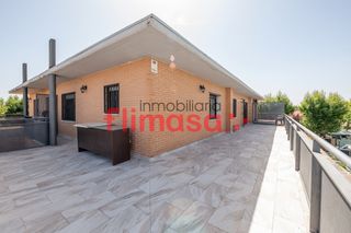 Flat  Calle joan miró. ¡en flimasa no cobramos al comprador!