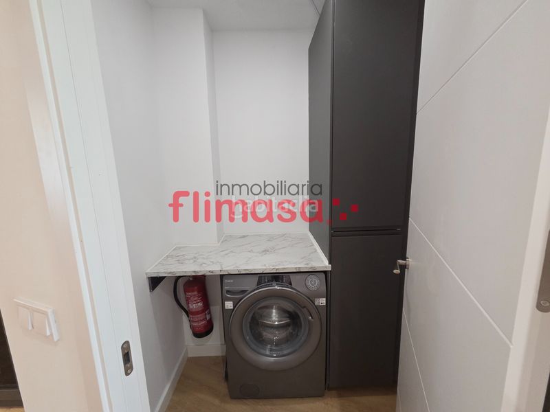 Foto 8871bc1e-1f0a-462b-b8f3-ae3c44ef1204. Apartament amb calefacció aparcament piscina a Norte-Universidad Móstoles