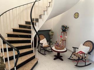 Casa a Papa Luna - Platja del Gurugú. Casa señorial cerca del mar