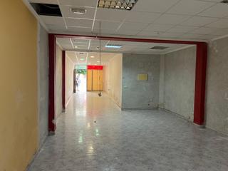 Rent Business premise in Puerto. Local comercial en calle peatonal