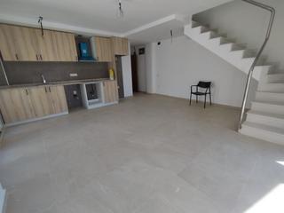 Pis  N/a. Nuevo duplex a estrenar!!!