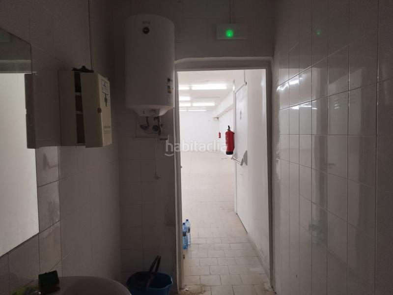 Foto 306d2776-5a6a-4fe8-8df0-670c3ba5d1ec. Alquiler local comercial gran local junto al centro!!! en Benicarló