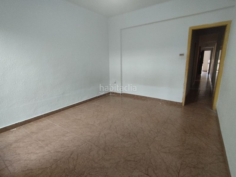 Foto 5213e59a-c6b6-4fb9-8101-4d235ab16713. Edificio  a reformar!!! en Pueblo Benicarló