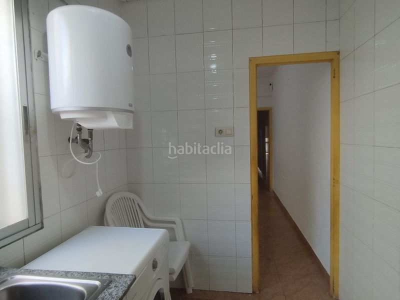 Foto 88b677b0-f383-45c8-b903-c95db74f386f. Edificio  a reformar!!! en Pueblo Benicarló