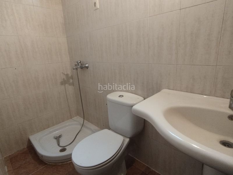 Foto b28ff385-7199-450f-97ea-f14b7a0aa46d. Edificio  a reformar!!! en Pueblo Benicarló