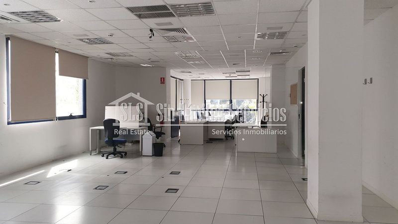Foto b42d65ad-e655-4b95-970b-6ae623d4b851. Edifici a Pinar de las Rozas Rozas de Madrid (Las)