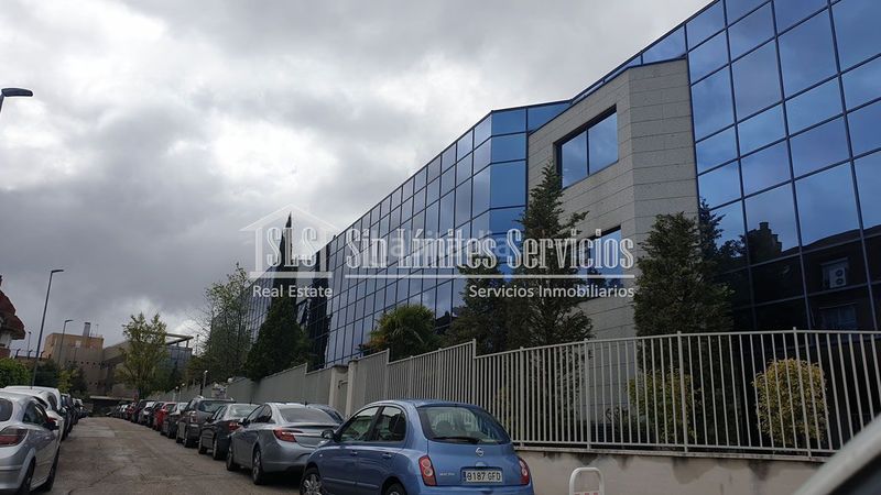 Foto ca78a762-b05f-4ba1-afea-63896f0a5030. Edifici a Pinar de las Rozas Rozas de Madrid (Las)