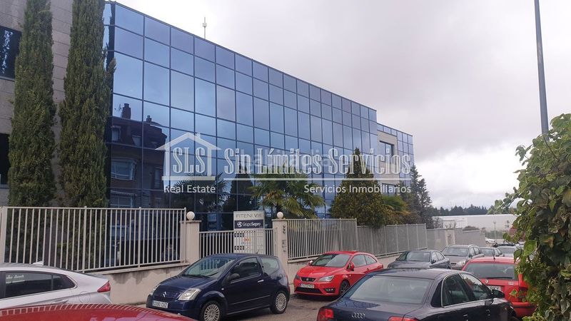 Foto d2e43d98-4c4e-4c9b-8fe3-9c7eb76d9d4d. Edifici a Pinar de las Rozas Rozas de Madrid (Las)