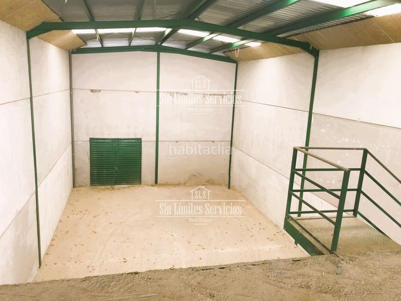 Foto a4603dfd-b90f-49c7-a840-d0e97f38b617. Industrial building in Yuncos