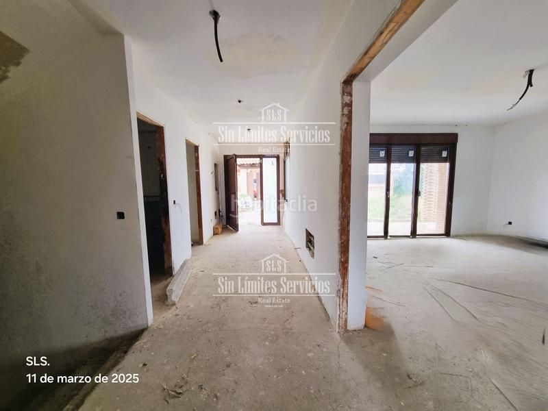 Foto be4be774-9e76-47fa-af0c-80ac63425ad5. Casa expectacular chalet de obra nueva terminado o sin terminar en Griñón