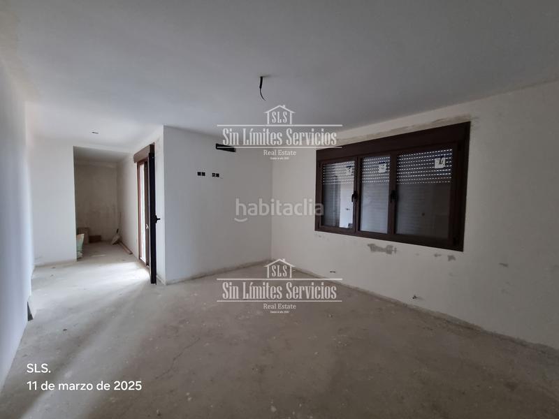 Foto c63586d0-5094-4473-9435-31fe16d106ce. Casa expectacular chalet de obra nueva terminado o sin terminar en Griñón