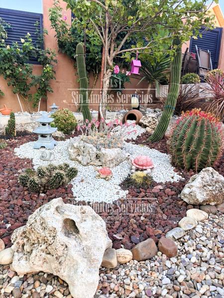 Foto 51af2725-083d-477a-b752-b97f3bf68874. Casa chalet pareado con cuatro habitaciones en Serranillos del Valle