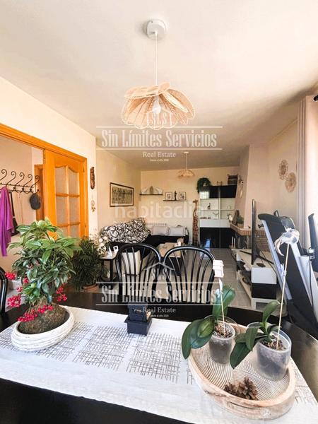 Foto de9d24f0-9cb3-4993-9fc8-a12ec1e1a74f. Casa chalet pareado con cuatro habitaciones en Serranillos del Valle