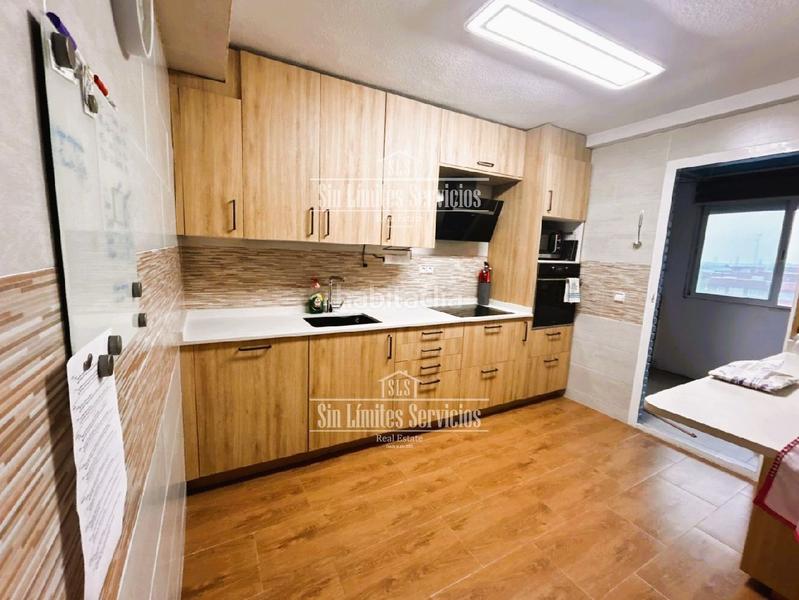 Foto 641128e9-f5bf-43c8-94f1-ac01e1d3834e. Flat with heating pool in Norte-Universidad Móstoles