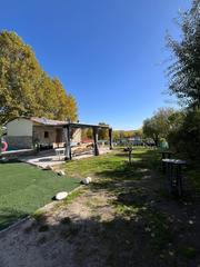 Finca rstica en lamo (El). Finca rstica con construccin y servicios