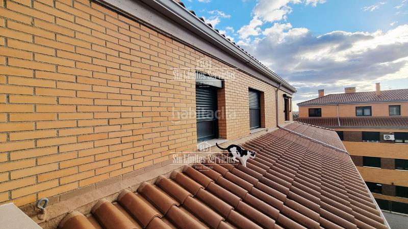 Foto 3586a648-9d74-4cea-aa46-7dec613248fe. Àtic amb calefacció piscina a señorío de Illescas Illescas