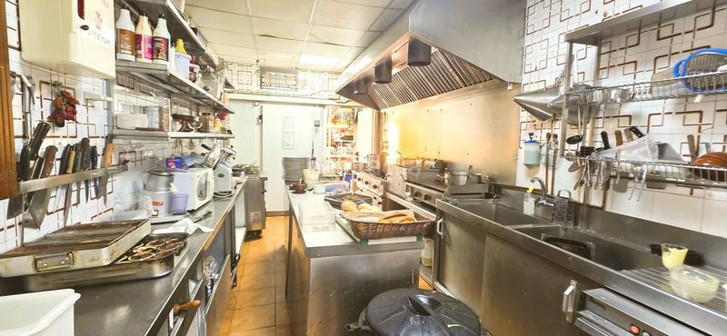 Foto 0c972730-e107-4f02-b90f-637394a8dd58. Local comercial oportunidad única! venta de restaurante en Fuenlabrada