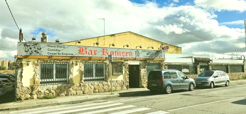 Foto f09e7f10-8d35-48ab-879d-d4e25f880d5b. Local comercial oportunidad única! venta de restaurante en Fuenlabrada