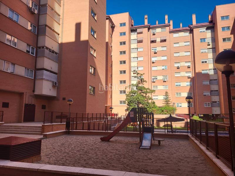 Foto 641e9018-3876-4083-908a-73961e63b0a4. Piso en Los Rosales Madrid