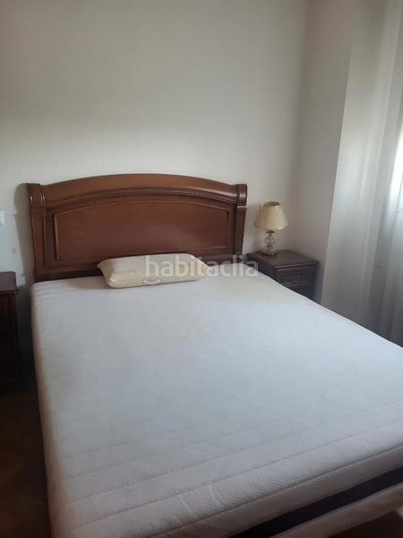 Foto 7108dd92-bb45-4197-ba80-84bf7d0c4976. Piso en Los Rosales Madrid