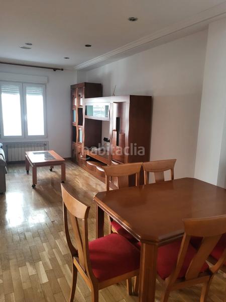 Foto 3ddf197c-d2b7-40dc-acc8-6a9987e6a498. Piso en Delicias Madrid