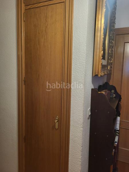 Foto a85326ba-5825-470f-a9d6-1672bf2330c0. Piso en Media Legua Madrid