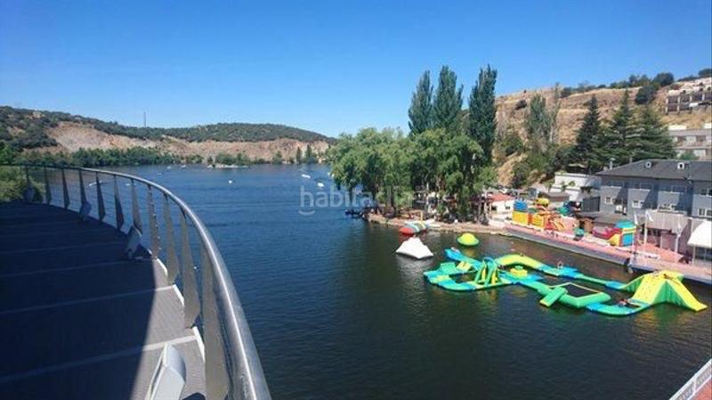 Foto fabe384a-b35a-49e2-af60-e5dd28cc4e57. Casa bifamiliare con riscaldamento parcheggio piscina in Espinar (El)