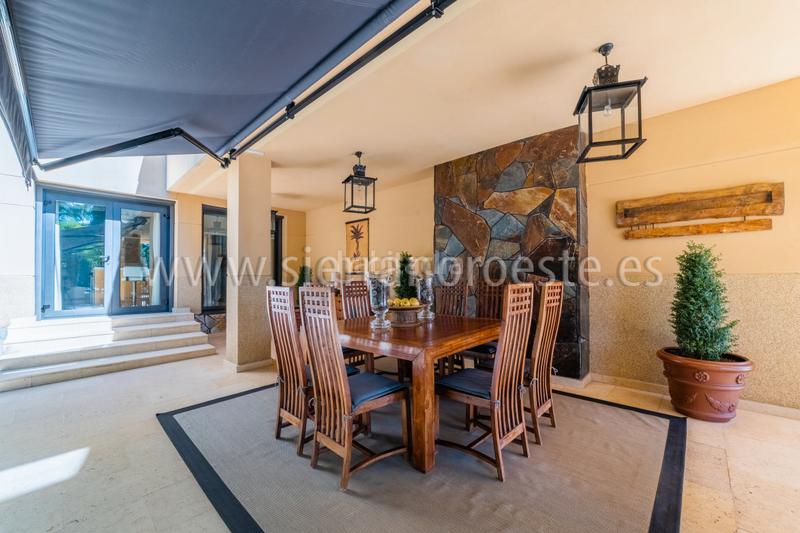 Foto 0f728495-d586-487a-b7bb-df24a3af815c. Chalet with fireplace heating parking pool in La Berzosilla Torrelodones