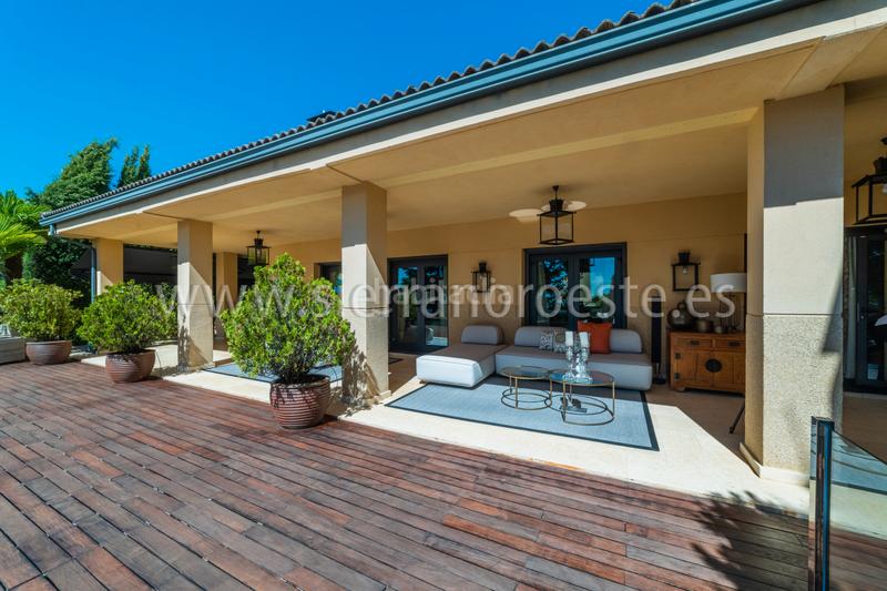 Foto 2509e7d6-1382-41f3-844e-a206467ca539. Chalet with fireplace heating parking pool in La Berzosilla Torrelodones