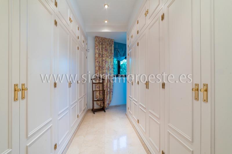 Foto 671f8583-1785-4e92-b4cf-1463c73ae017. Chalet with fireplace heating parking pool in La Berzosilla Torrelodones