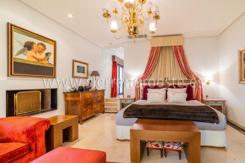 Foto 8af372d4-fa58-476b-8cf5-559b0f444883. Chalet with fireplace heating parking pool in La Berzosilla Torrelodones