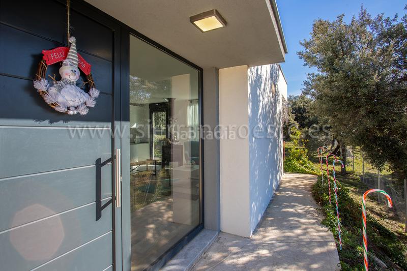 Foto 82e32446-f23a-49bd-9eaa-b31d52dad270. Maison jumelée avec chauffage parking dans Los Ángeles de San Rafael Espinar (El)