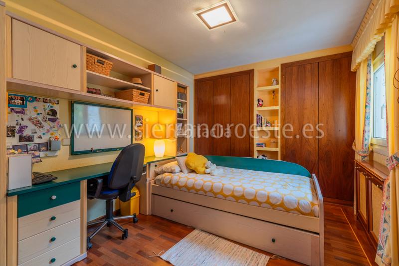 Foto 07f272ff-e5fc-4002-b474-a768deb3c2fa. Casa bifamiliare con camino riscaldamento parcheggio piscina in Rozas de Madrid (Las)