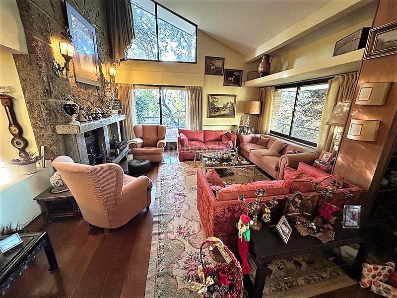 Foto 3a6f51be-a726-4b29-a4f9-fe7eb8b0c39f. Chalet  independiente para reformar en Las Marías. en Torrelodones