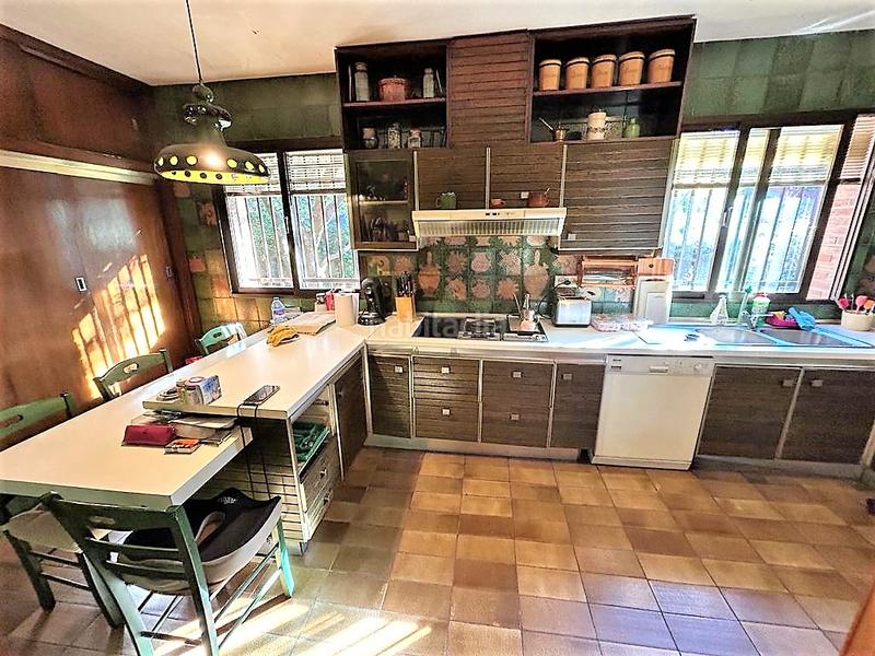 Foto 7e31a4b0-e921-4f43-9970-2aeb4893d2a6. Chalet  independiente para reformar en Las Marías. en Torrelodones