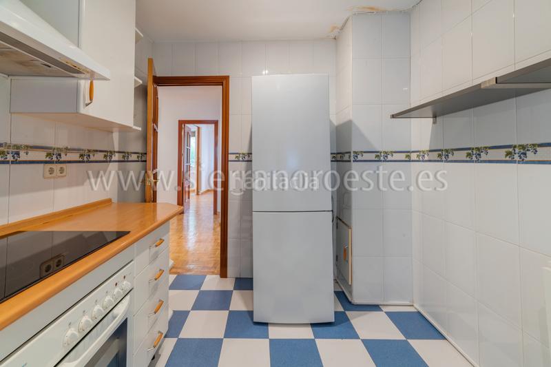 Foto ec3c8548-3341-44a7-9b89-b8c8caf1ac38. Alquiler piso  en alonso cano recien pintado. en Madrid