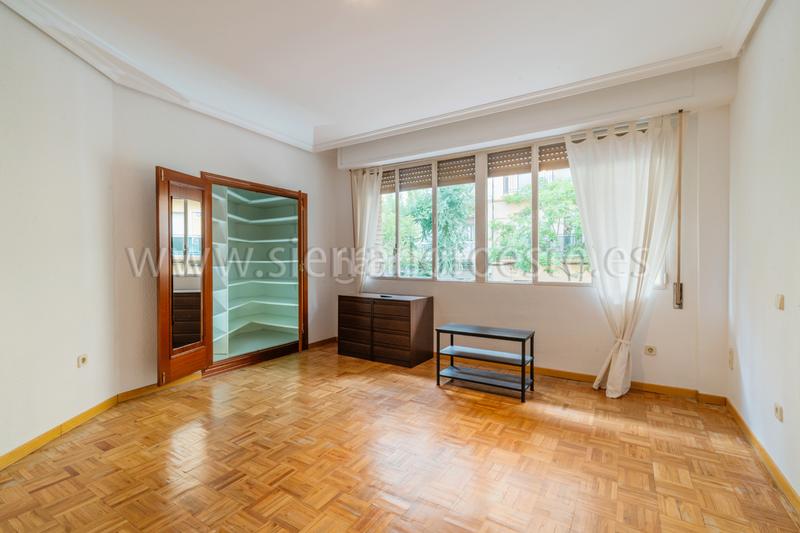 Foto 962d894a-439e-45f5-ab7d-1c4e2d235adb. Rent flat with heating in Ríos Rosas-Nuevos Ministerios Madrid