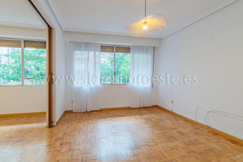 Foto 9a5b56e9-d58c-48a9-92f2-9fa434f39c39. Rent flat with heating in Ríos Rosas-Nuevos Ministerios Madrid