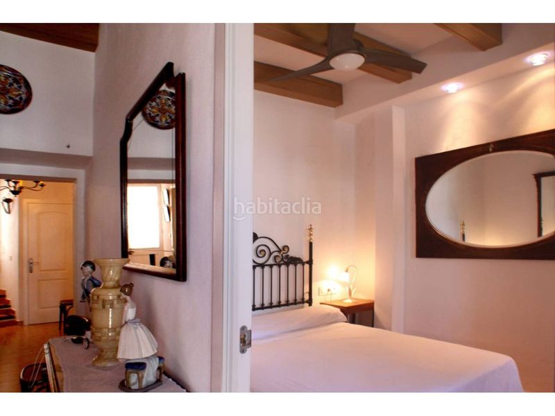 Foto b9fe56b2-1d7b-4094-91bc-c0396fe422b6. Flat in Dalt Vila-La Marina Ibiza