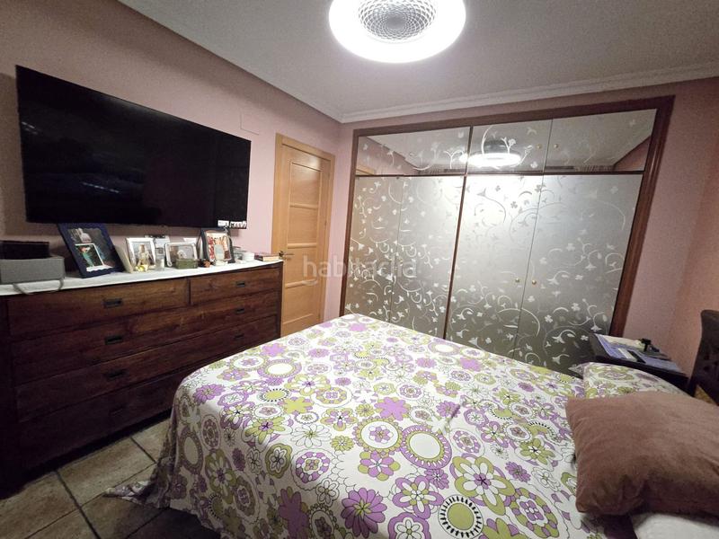 Foto 06cda423-5244-45ba-aeb2-205c7f9cdc96. Casa con riscaldamento parcheggio piscina in Torrejón de la Calzada