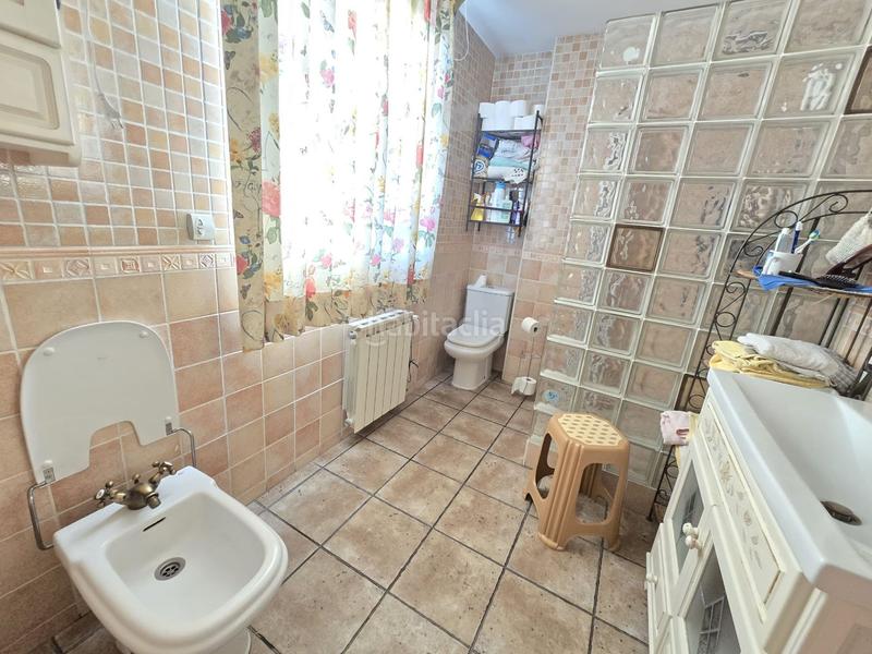 Foto 301848cd-419a-44c1-976d-b3a886615e79. Casa con riscaldamento parcheggio piscina in Torrejón de la Calzada