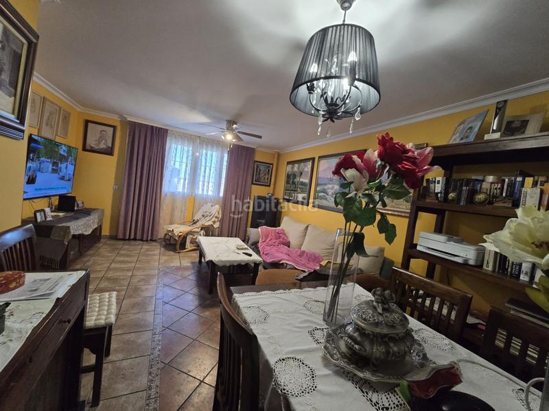 Foto 4c40975d-d491-4461-8f1c-c860502441e3. Casa con riscaldamento parcheggio piscina in Torrejón de la Calzada