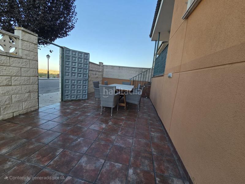 Foto d072e23a-6c81-4ae3-bded-eb12a5fa6b68. Casa con riscaldamento parcheggio piscina in Torrejón de la Calzada