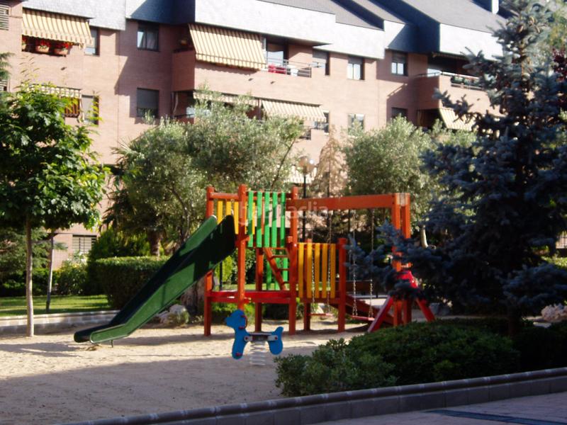 Foto c14c7860-fc35-440f-9f83-4cce0d25d978. Alquiler piso en Avenida Europa Pozuelo de Alarcón