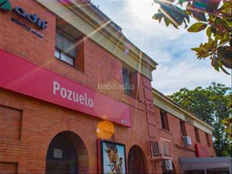 Foto b52034c1-7cac-40e7-8696-a7d85c4836e8. Lloguer casa adossada amb xemeneia calefacció aparcament piscina a Pozuelo de Alarcón