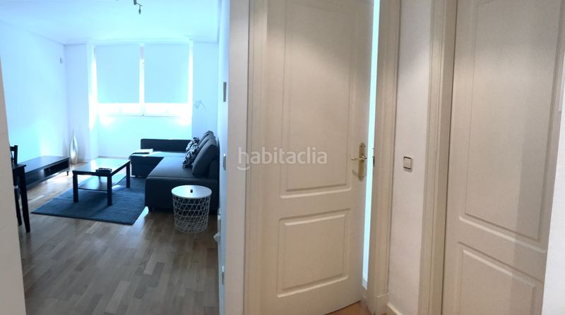 Foto 3ee22e74-634c-4994-baef-a90ae601fc97. Apartament amb calefacció piscina a Valdemarín Madrid