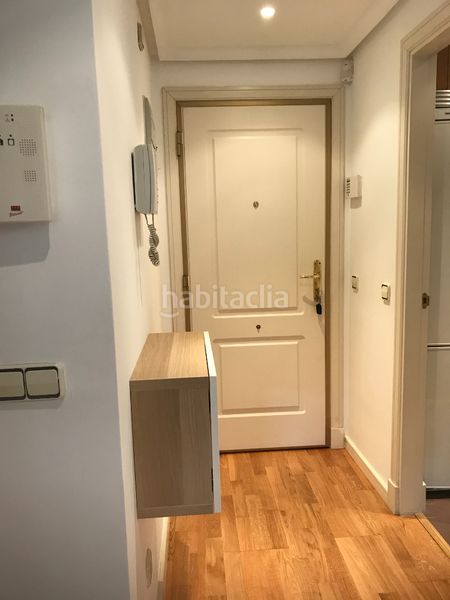 Foto 4c7ed8a7-5153-4e97-96e3-43e022a8bc7b. Apartament amb calefacció piscina a Valdemarín Madrid