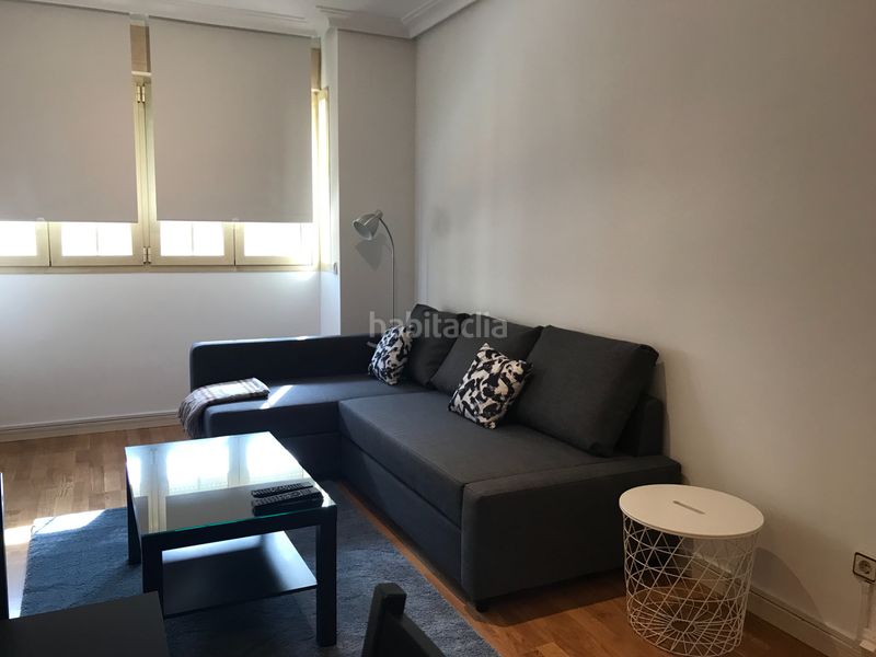 Foto f2919fa7-74a9-4eb8-b997-860dfe33f553. Apartament amb calefacció piscina a Valdemarín Madrid