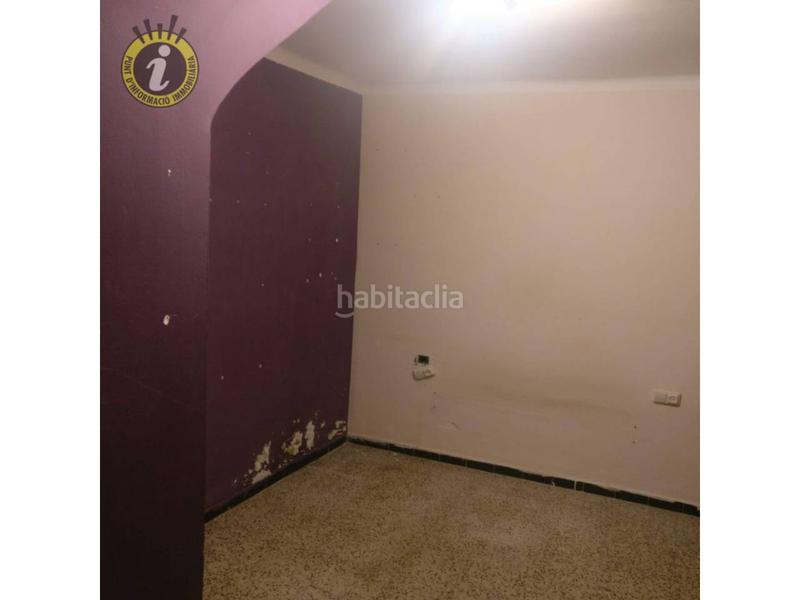 Foto 8125ce4b-a245-4290-ada9-9059869703d6. Terreno residencial solar en venta en centre en Creu de la Mà Figueres